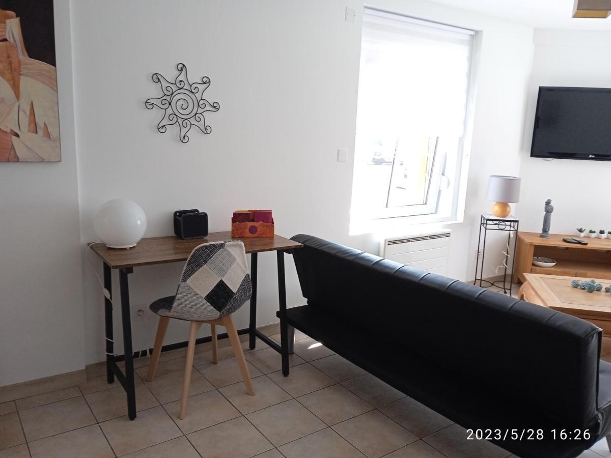 Comme A La Maison Кале Экстерьер фото